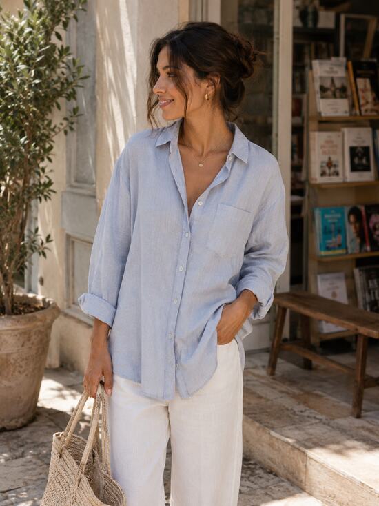 Anthropologie Tops - Anthropologie Maeve blue 100% linen button-down shirt oversized high-low hem